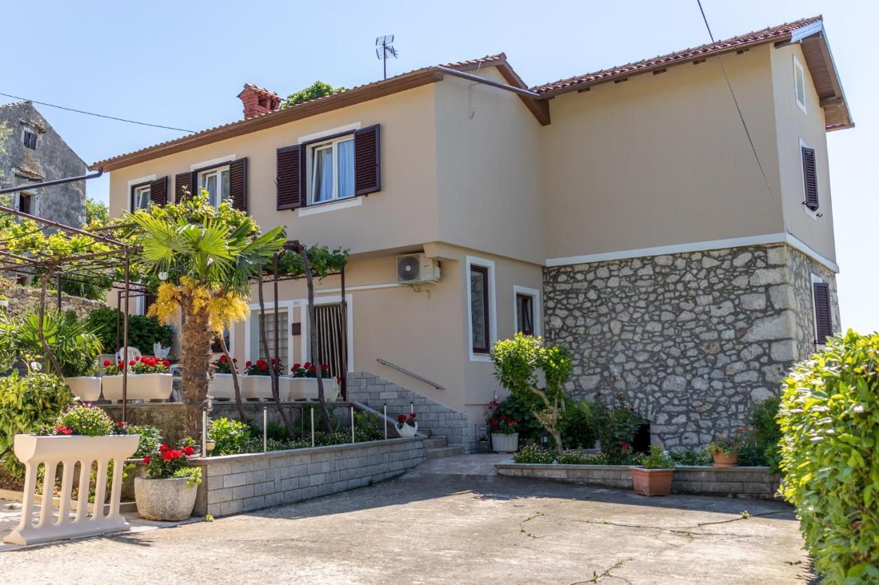 Apartman Danijela Zagorje ภายนอก รูปภาพ