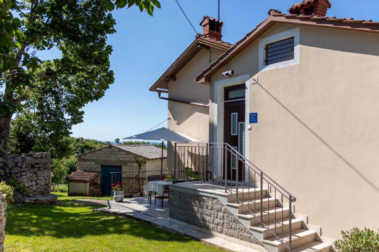 Apartman Danijela Zagorje ภายนอก รูปภาพ