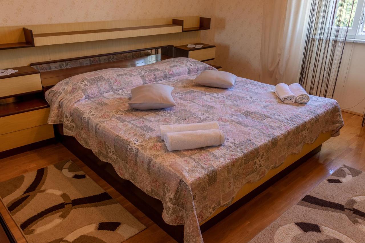 Apartman Danijela Zagorje ภายนอก รูปภาพ